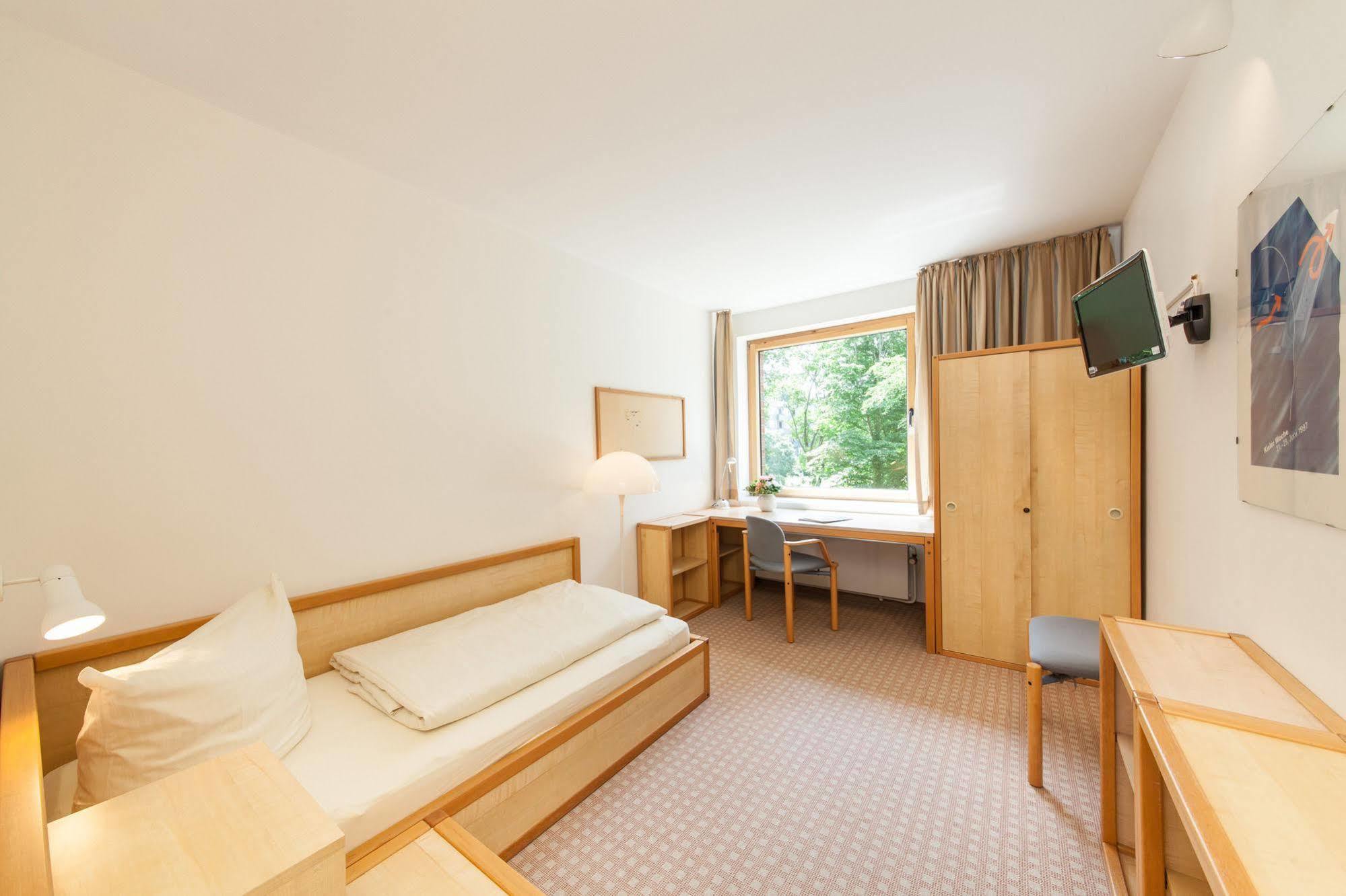 Garner Hotel Kiel - Akademie Ngoại thất bức ảnh